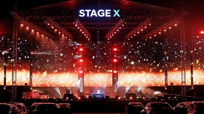 [현대자동차] 차 안에서 안전하게 즐기는 비대면 콘서트, 현대 모터스튜디오 STAGE X 드라이브 인 콘서트