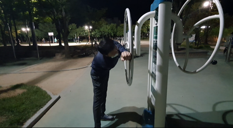 턱걸이 어깨 통증 없이 철봉...